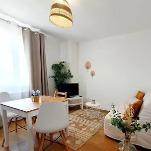 Le Cosy Palm Tree By Madame Conciergerie , Bruz France