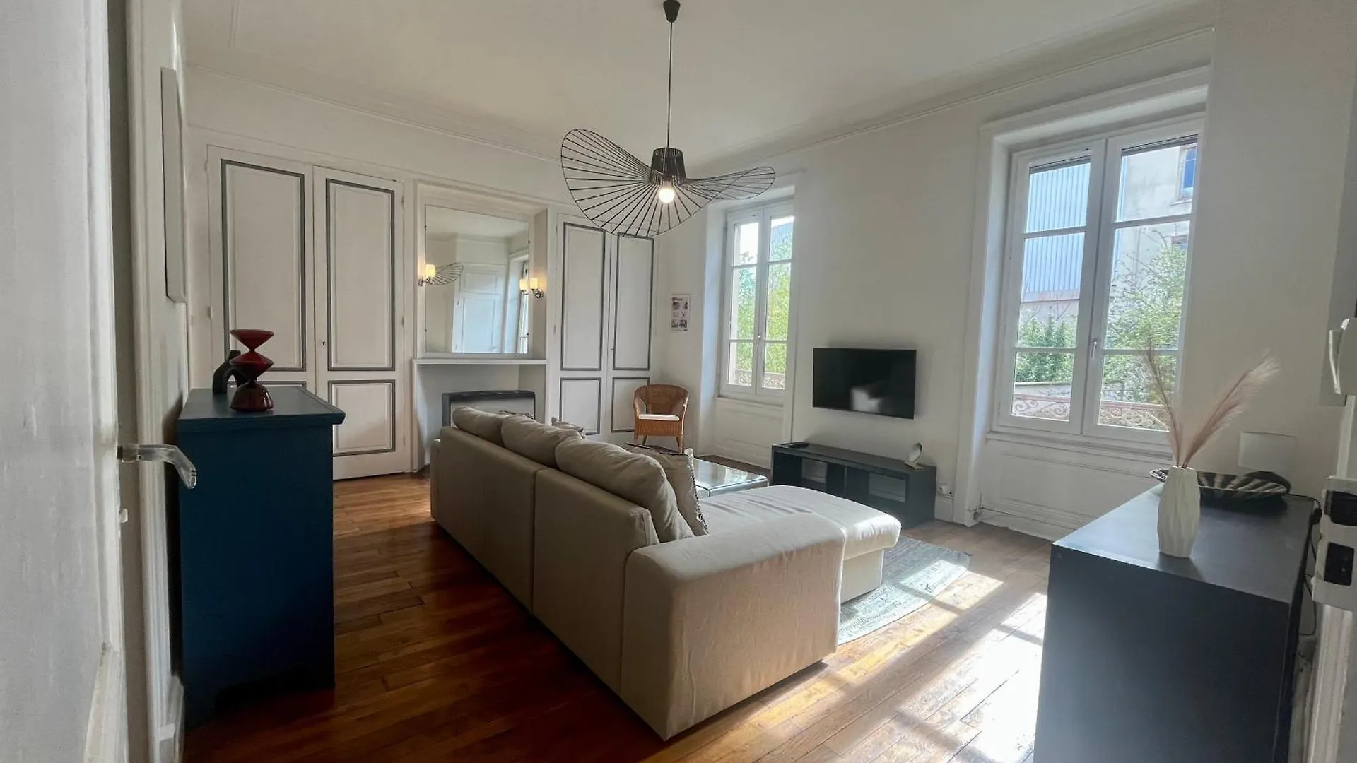 Apartment Suite Lavanni Lyon France